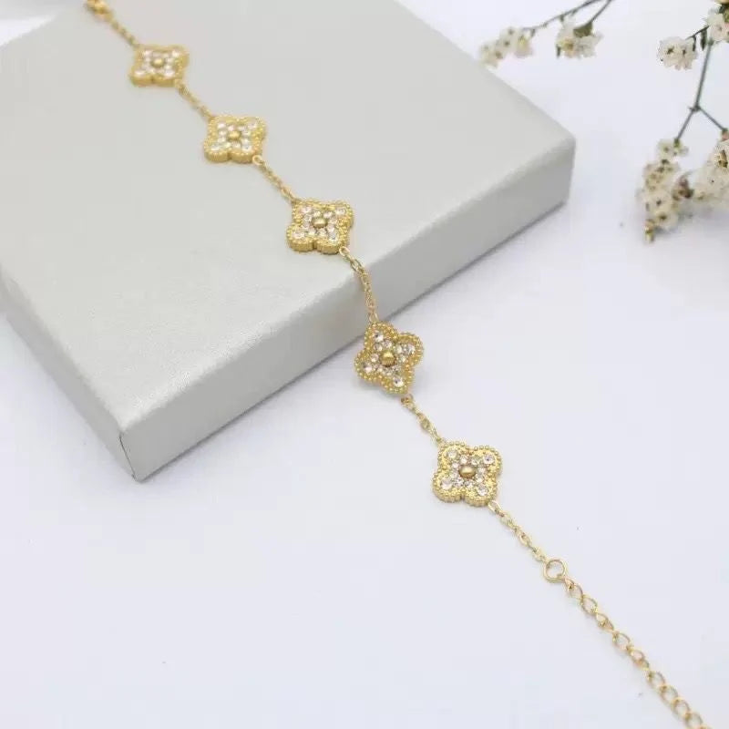 Flower-bracelet