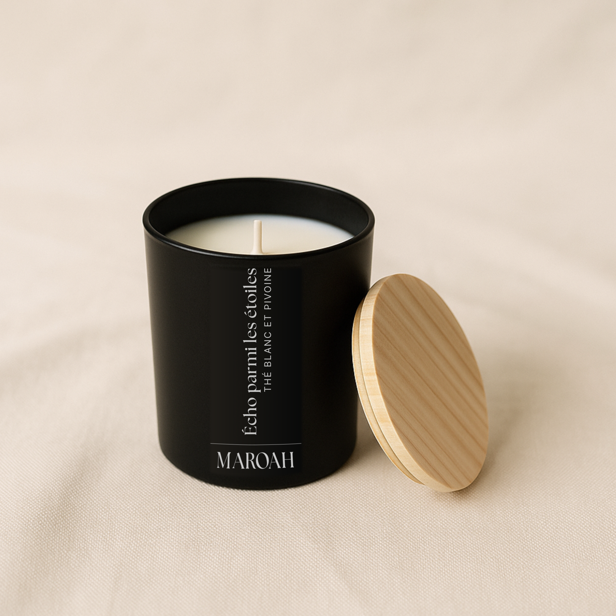 Echo Among the Stars – Écho parmi les étoiles – Bougie Parfumée · Pot