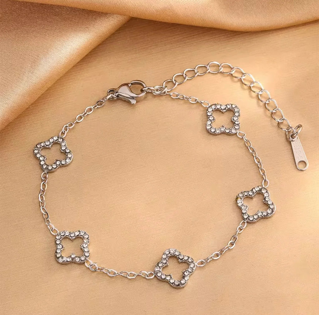 Flower-bracelet