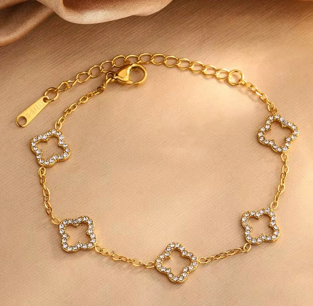 Flower-bracelet