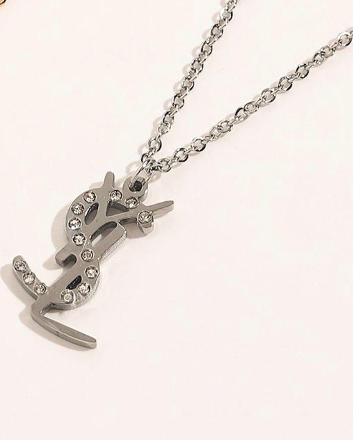 Laura - Necklace