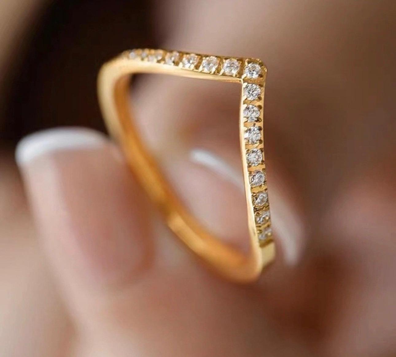 Trinaya-ring
