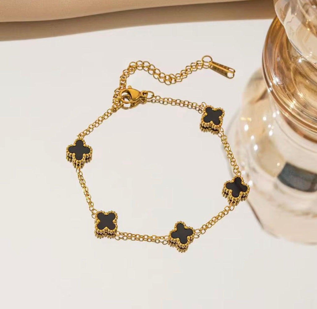 Flower-bracelet